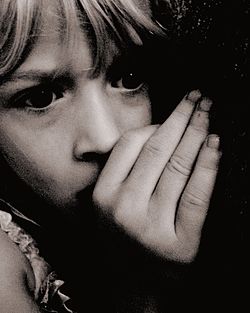 child in fear\